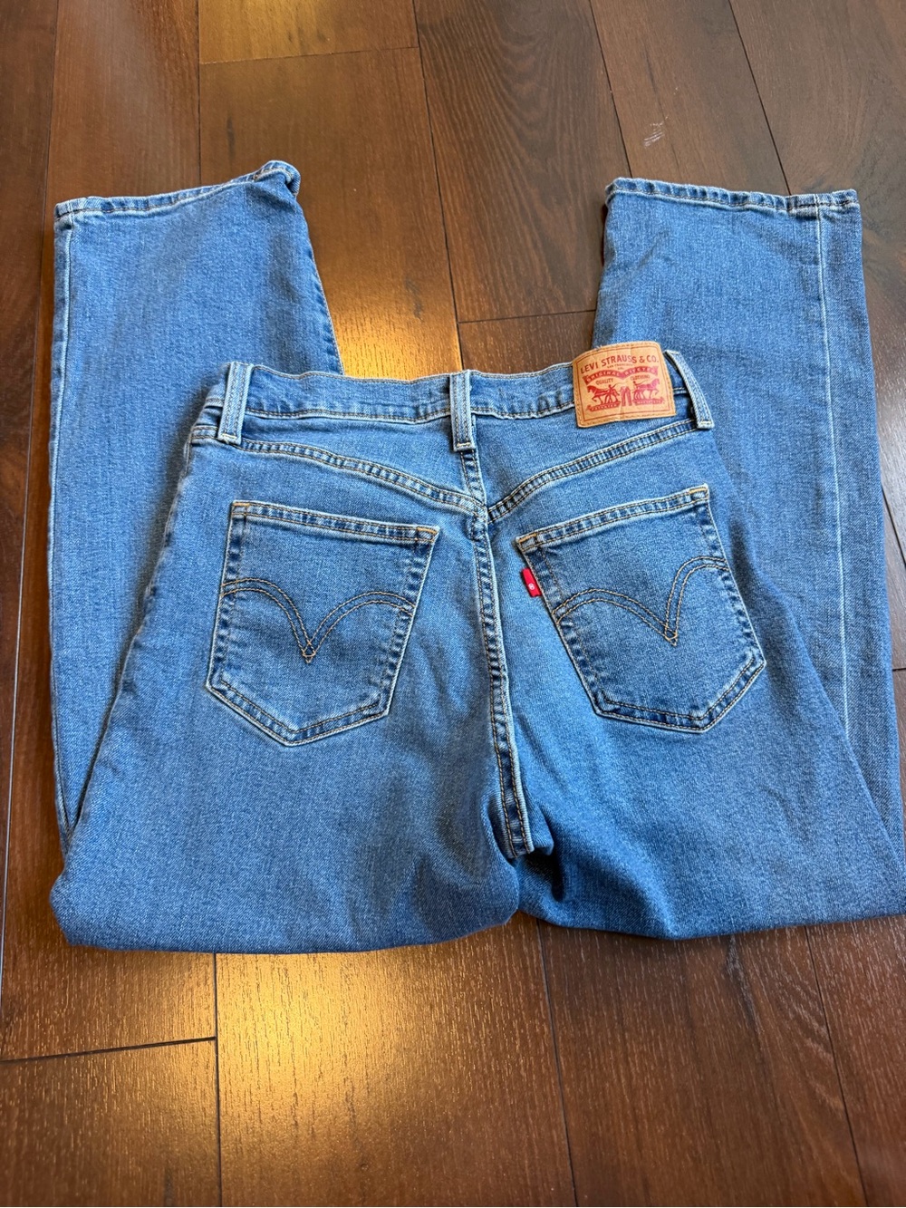 Levi's Ribcage Straight Ankle Jeans Medium
Wash High Rise Button Fly 27 denim - Picture 5 of 6